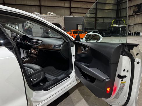 Used 2016 Audi A7 3.0T Premium Plus w/ 20" Wheel & Tire Package image 23