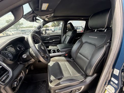 Used 2024 RAM 1500 Laramie AWD/4WD image 28