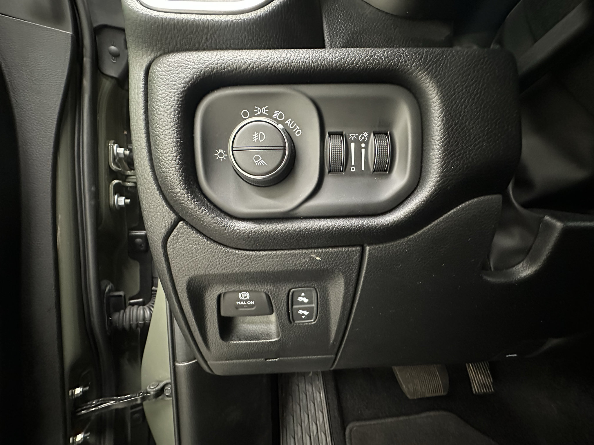 Used 2026 RAM 1500 Big Horn AWD/4WD image 26
