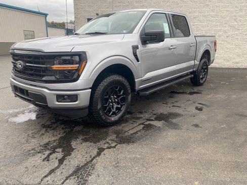 New 2025 Ford F150 XLT w/ Equipment Group 301A Standard image 2