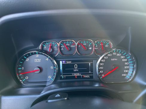 Used 2018 GMC Sierra 1500 SLE w/ SLE Value Package image 16