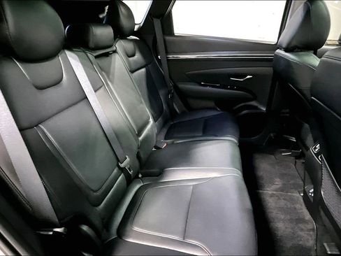 Used 2024 Hyundai Tucson Limited image 36