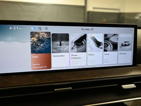 Used 2025 Genesis GV80 3.5T Prestige image 28