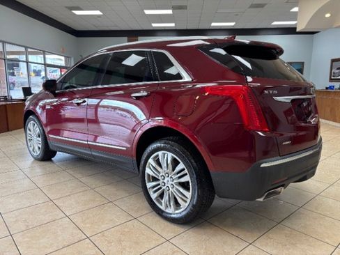 Used 2017 Cadillac XT5 Premium Luxury AWD/4WD image 5