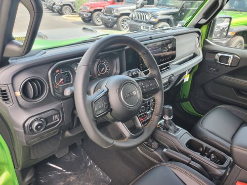 New 2025 Jeep Wrangler Unlimited Rubicon 392 image 16