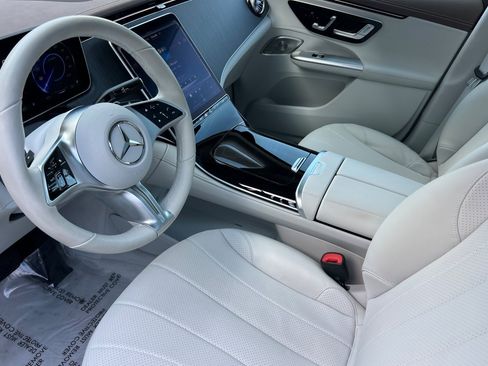 Certified 2023 Mercedes-Benz EQE 350+ 4MATIC SUV image 4