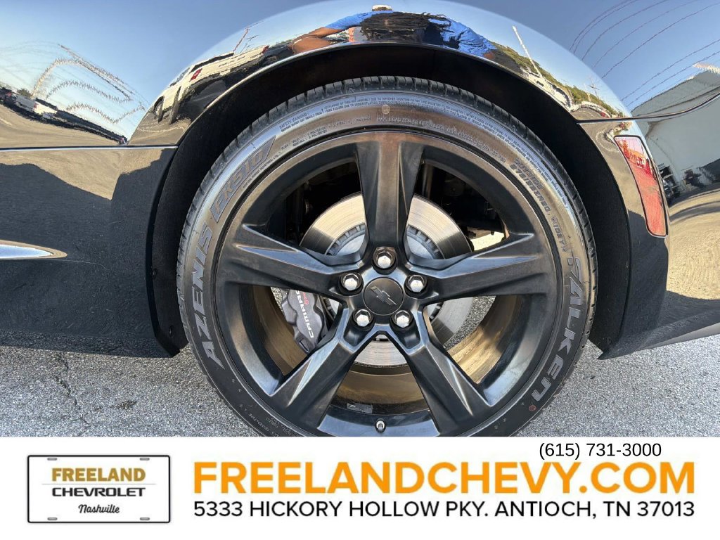 Used 2018 Chevrolet Camaro SS RWD image 12