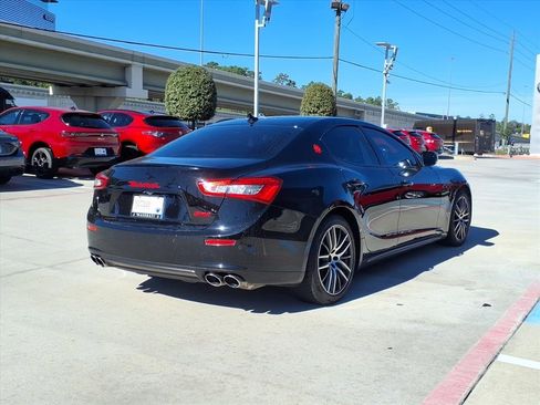 Used 2016 Maserati Ghibli image 7