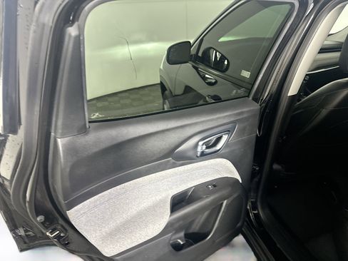 Used 2022 Jeep Compass Latitude image 25