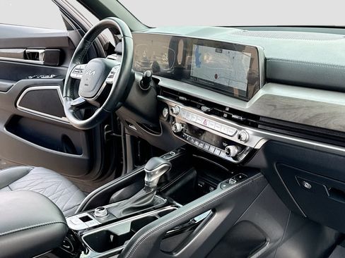 Used 2025 Kia Telluride EX X-Line AWD/4WD image 5