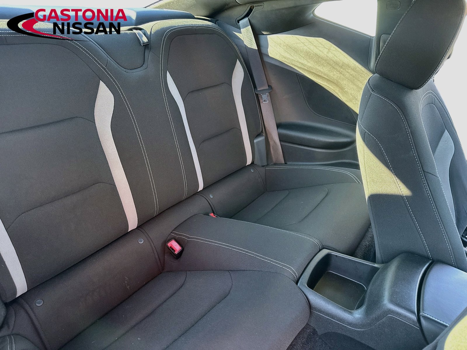 Used 2019 Chevrolet Camaro LT RWD image 27