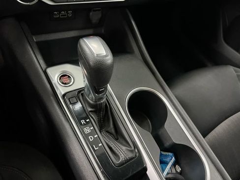 Used 2022 Nissan Altima 2.5 SV FWD image 17