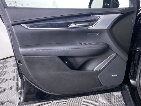 Certified 2023 Cadillac XT5 Premium Luxury w/ LPO, Floor Liner Package image 12