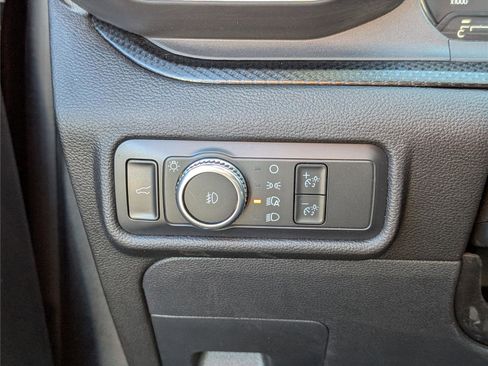 Used 2022 Ford Explorer ST-Line image 24