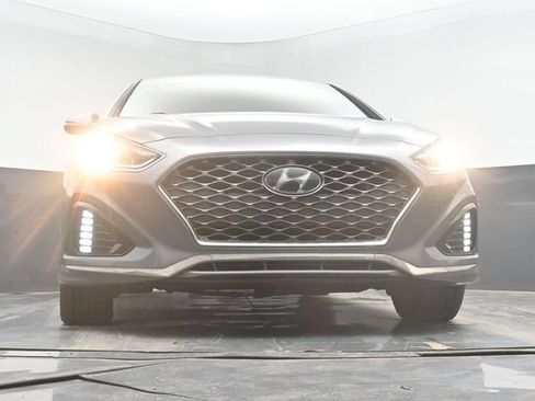 Used 2018 Hyundai Sonata Sport w/ Tech Package 05 FWD image 32