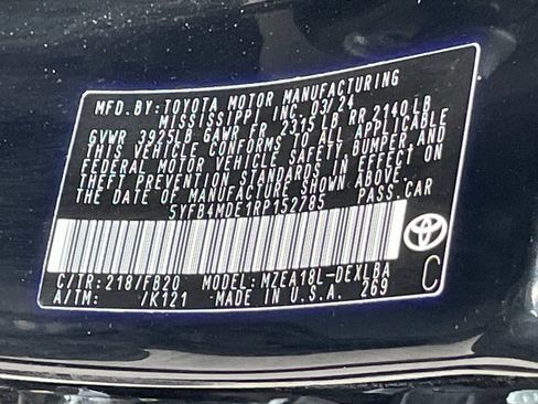 Used 2024 Toyota Corolla LE FWD image 33