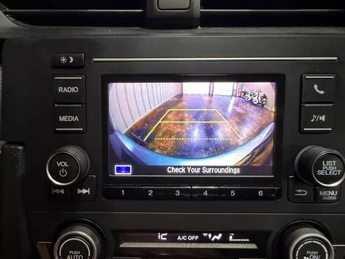 Used 2018 Honda Civic LX image 35