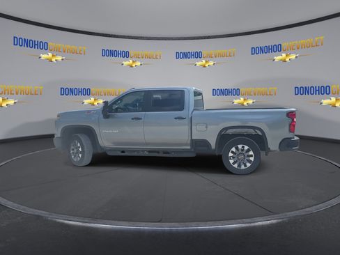 Used 2026 Chevrolet Silverado 2500 Custom w/ Custom Value Package AWD/4WD image 9