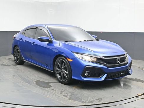 Used 2019 Honda Civic Sport image 2