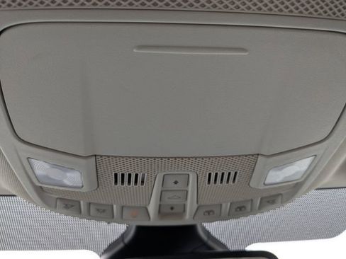 Used 2024 Ford Edge SEL w/ Convenience Package image 33