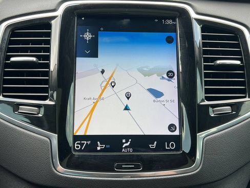 Used 2019 Volvo XC90 T6 Inscription w/ Luxury Package AWD/4WD image 31