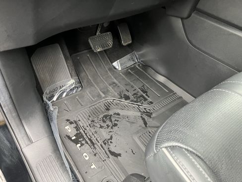 Certified 2024 Honda Pilot Elite image 17