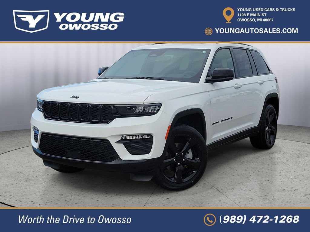 Used 2024 Jeep Grand Cherokee Limited w/ Black Appearance Package AWD/4WD 360° Tour