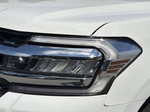 Used 2024 Ford Expedition Max Limited RWD image 9