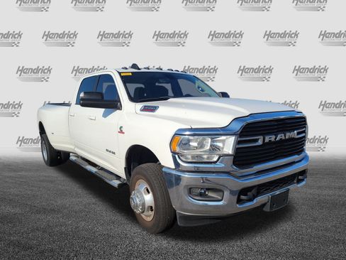 Used 2020 RAM 3500 Big Horn w/ Level 1 Equipment Group AWD/4WD image 2