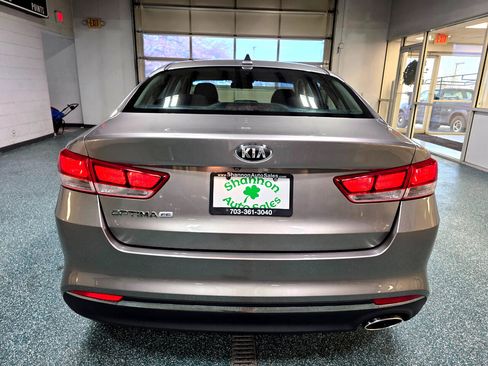 Used 2016 Kia Optima LX image 8