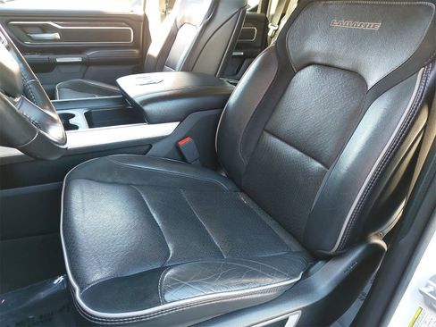 Used 2020 RAM 1500 Laramie image 14