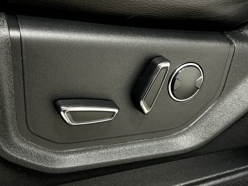 Used 2018 Ford F250 Lariat w/ Lariat Ultimate Package image 19