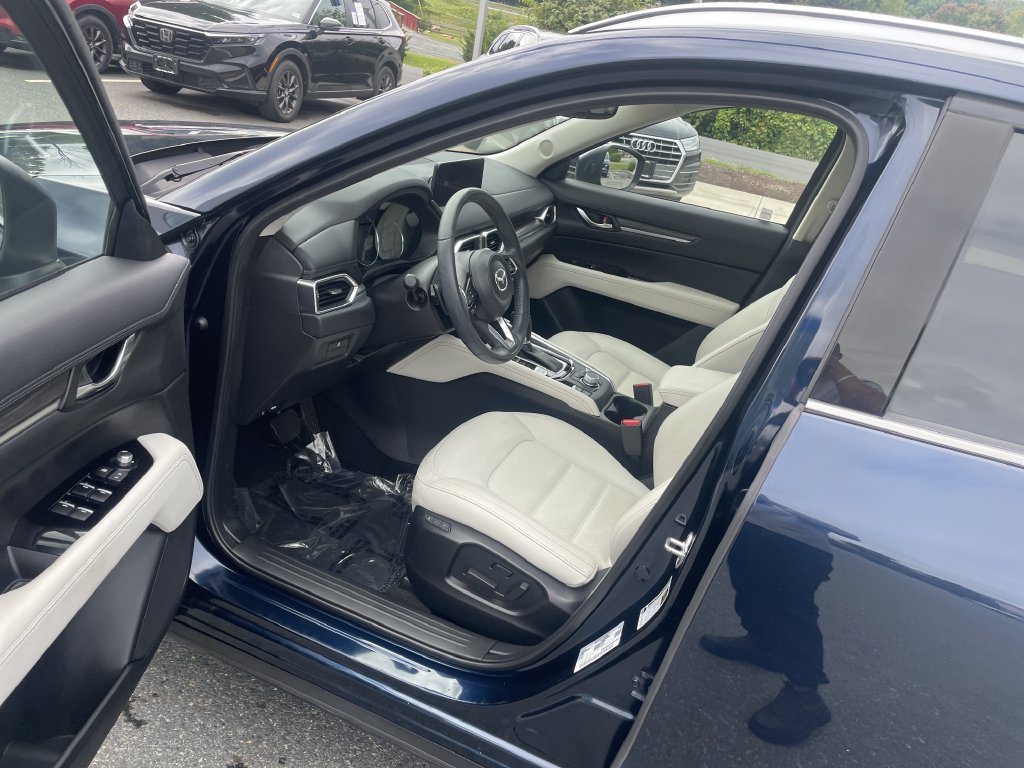Used 2023 MAZDA CX-5 AWD 2.5 S w/ Premium Package image 26