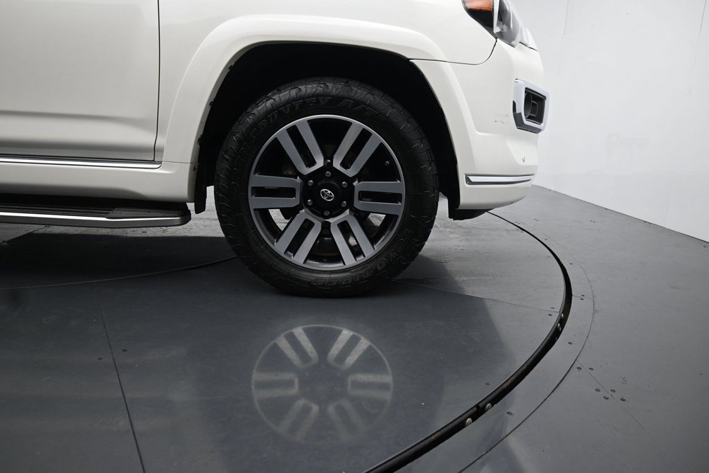 Used 2017 Toyota 4Runner Limited AWD/4WD image 11