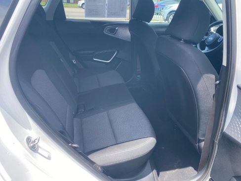 Used 2020 Kia Soul LX FWD image 12