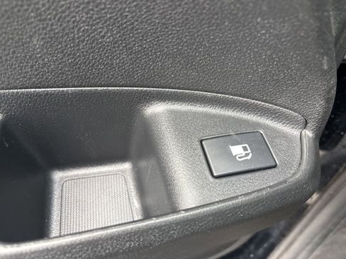 Used 2019 Honda Ridgeline RTL image 17