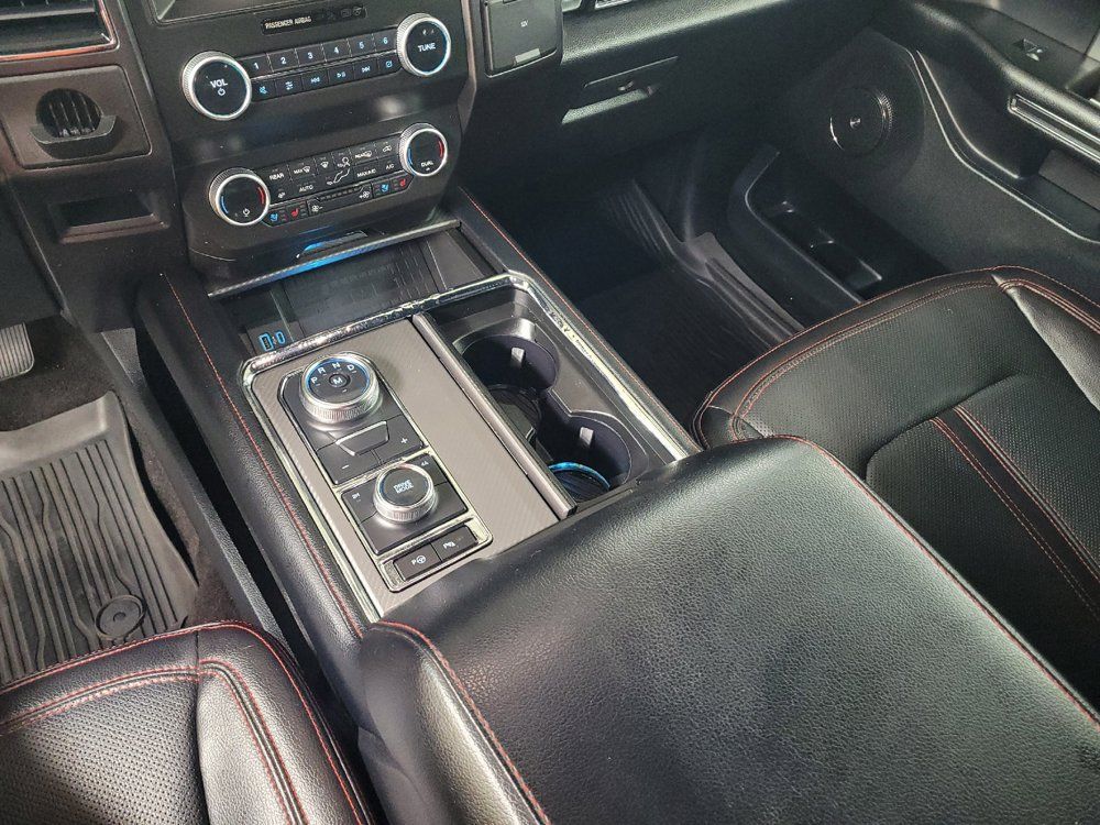 Used 2021 Ford Expedition Limited AWD/4WD image 26