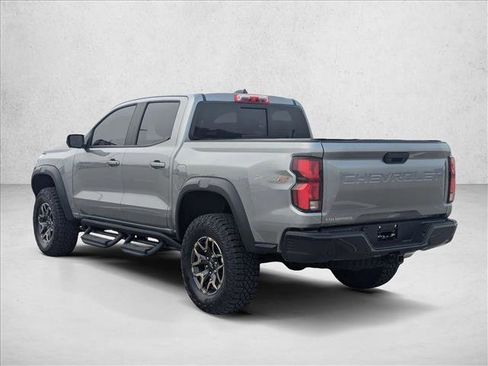 Used 2025 Chevrolet Colorado ZR2 w/ Technology Package image 7