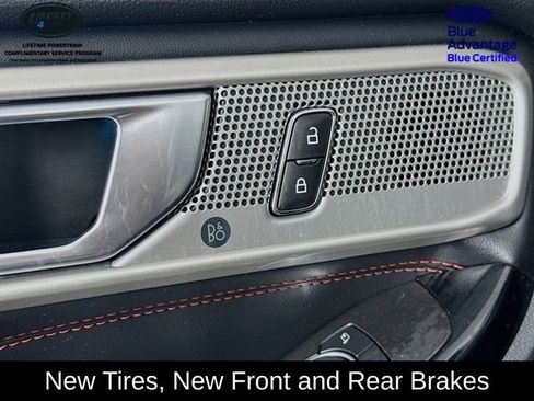 Certified 2022 Ford Explorer ST-Line w/ Class IV Trailer Tow Package image 19