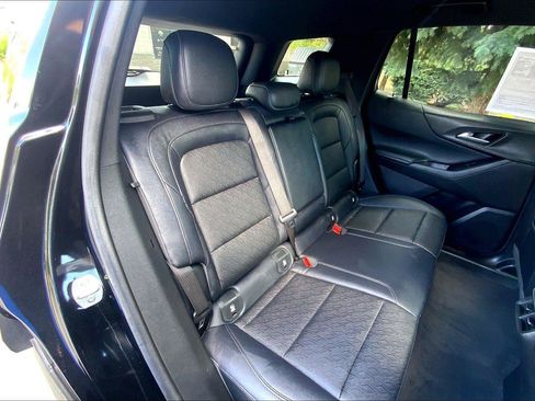 Used 2025 Chevrolet Equinox LT w/ Convenience Package II FWD image 27