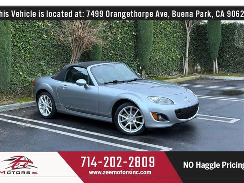 Used 2009 MAZDA MX-5 Miata Grand Touring image 2