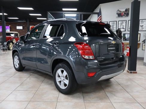 Used 2018 Chevrolet Trax LT AWD/4WD image 4