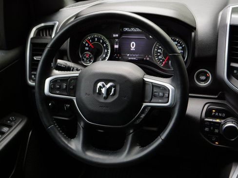 Used 2023 RAM 1500 Big Horn AWD/4WD image 32