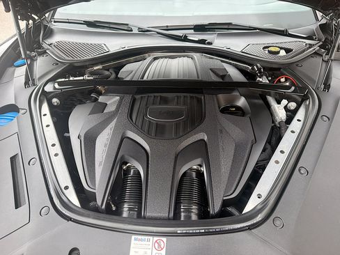 Used 2023 Porsche Panamera Platinum Edition RWD image 33