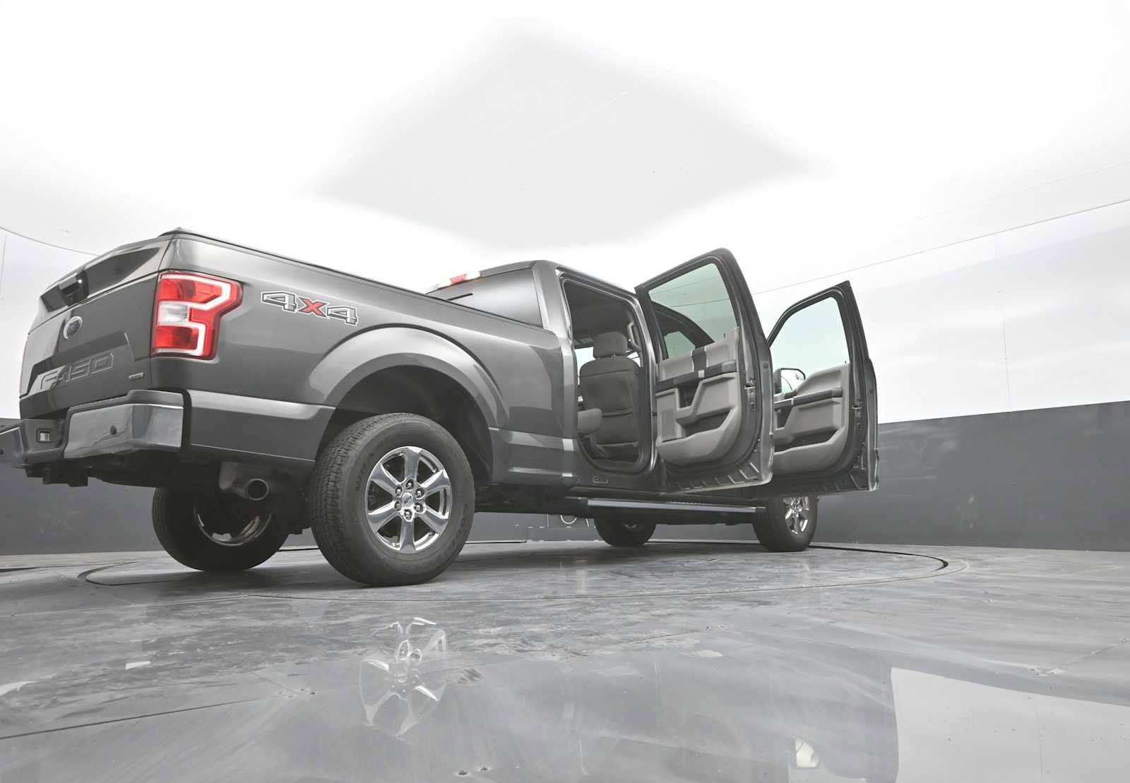 Used 2020 Ford F150 XLT w/ Equipment Group 302A Luxury AWD/4WD image 47