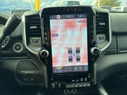 New 2026 RAM 3500 Big Horn AWD/4WD image 32