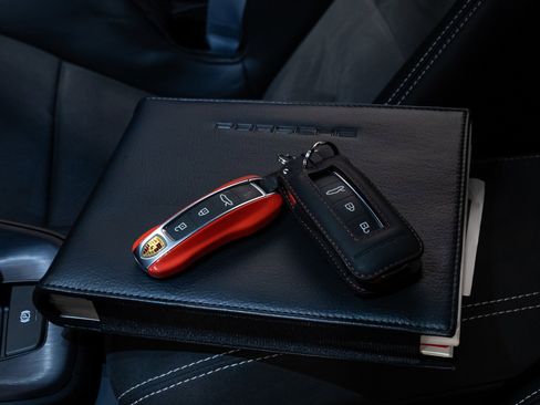 Used 2022 Porsche 911 GT3 RWD image 67