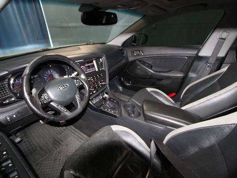 Used 2012 Kia Optima SX w/ Premium Touring Pkg image 2