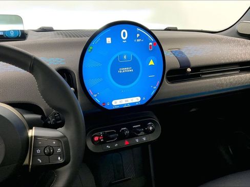 Certified 2025 MINI Cooper S image 5