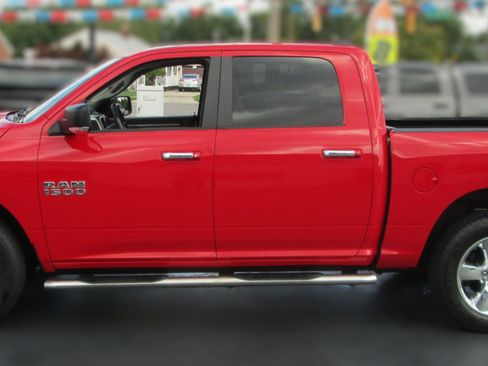 Used 2018 RAM 1500 Big Horn AWD/4WD image 4